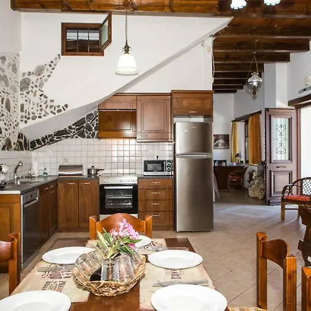 Pericles Villa *